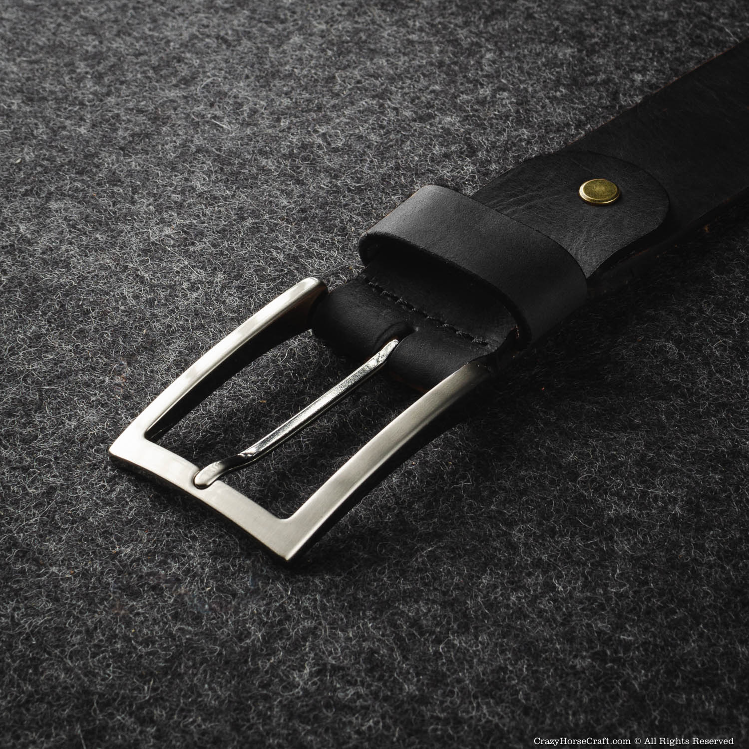 Crazy Horse Craft Belts cintura in pelle conciata al vegetale Carbon Black