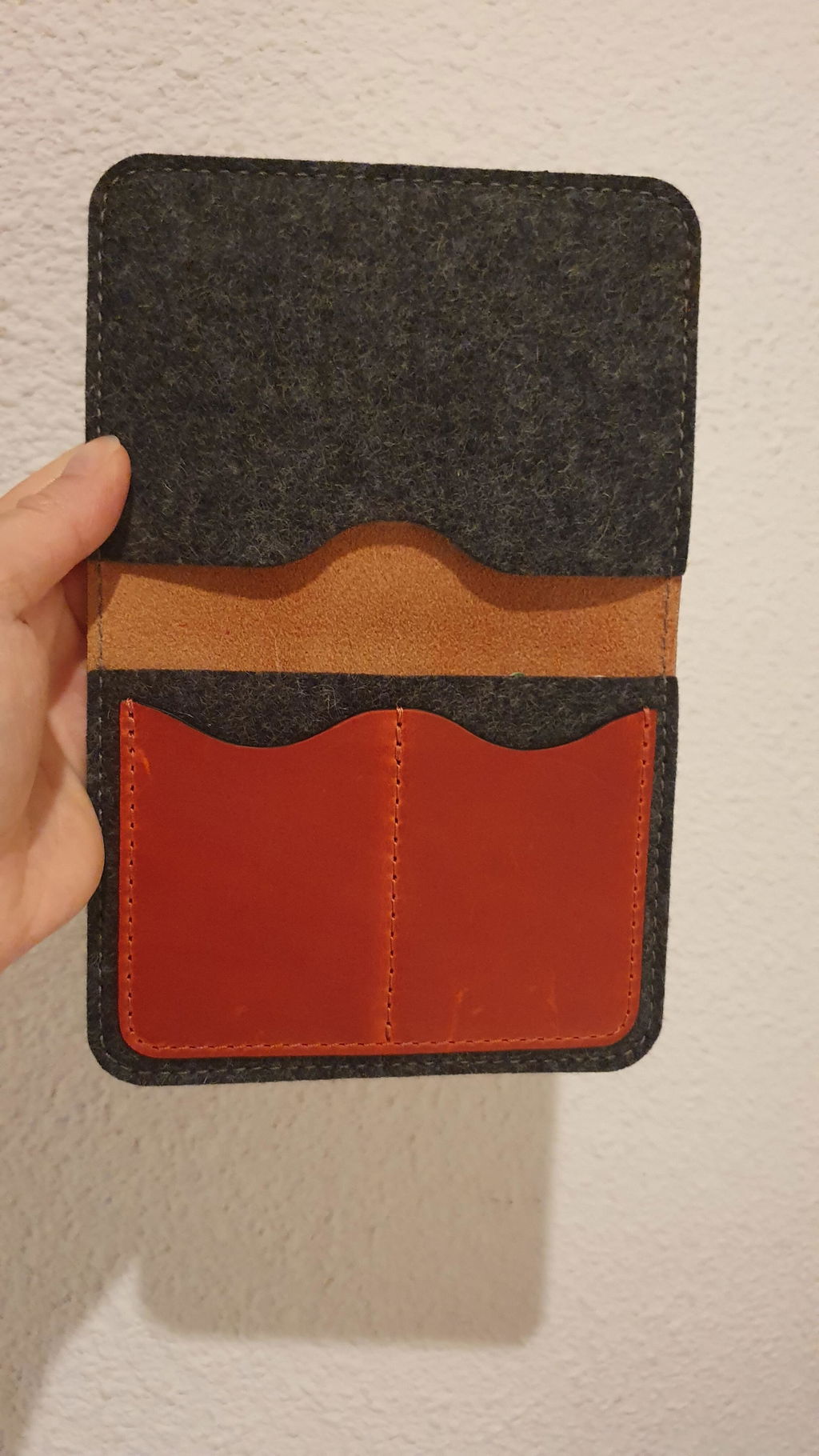 Crazy Horse Craft Wallets & Card Holders portafoglio passaporto Classic Brown