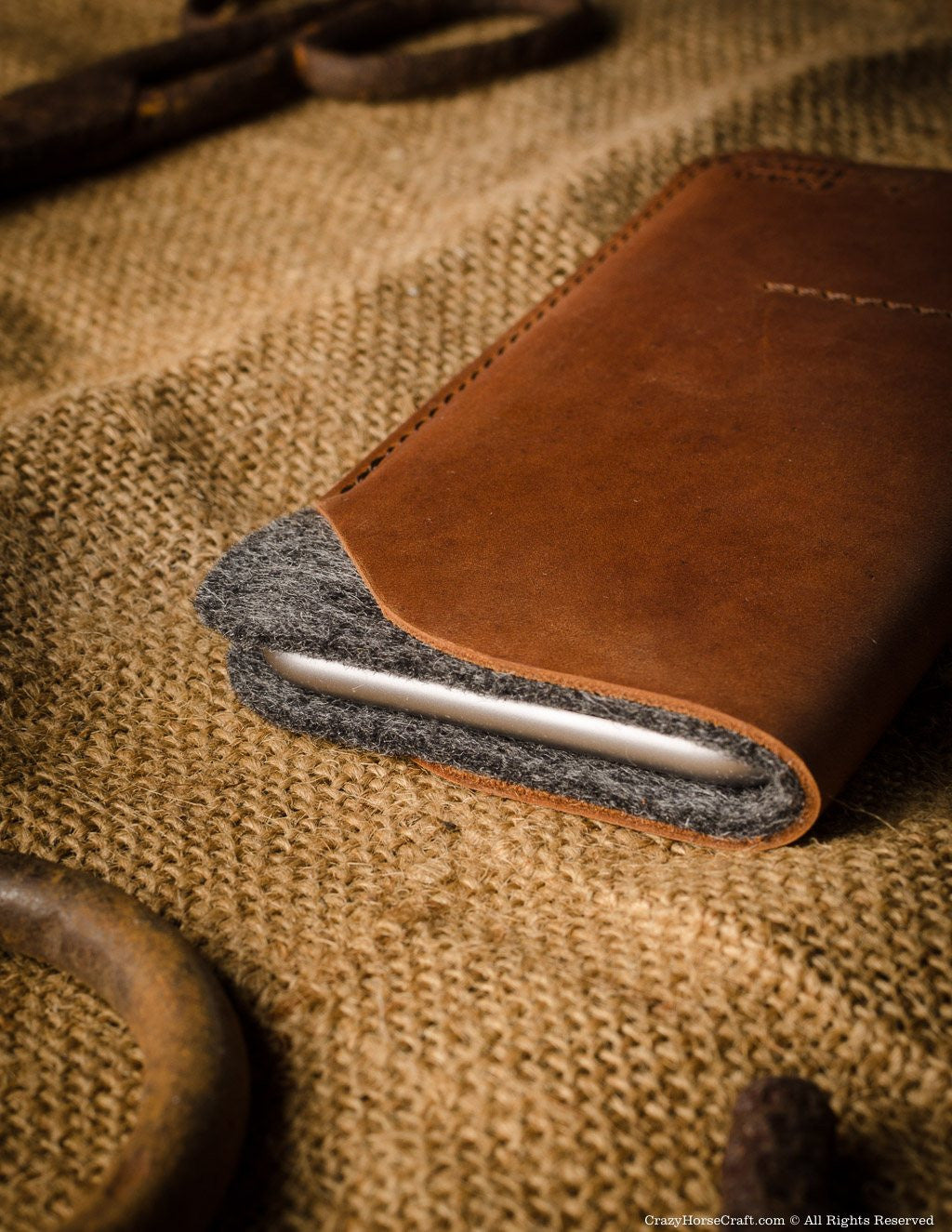 Crazy Horse Craft Phone Cases Leather Phone Case Wallet custodia iPhone 15 marrone
