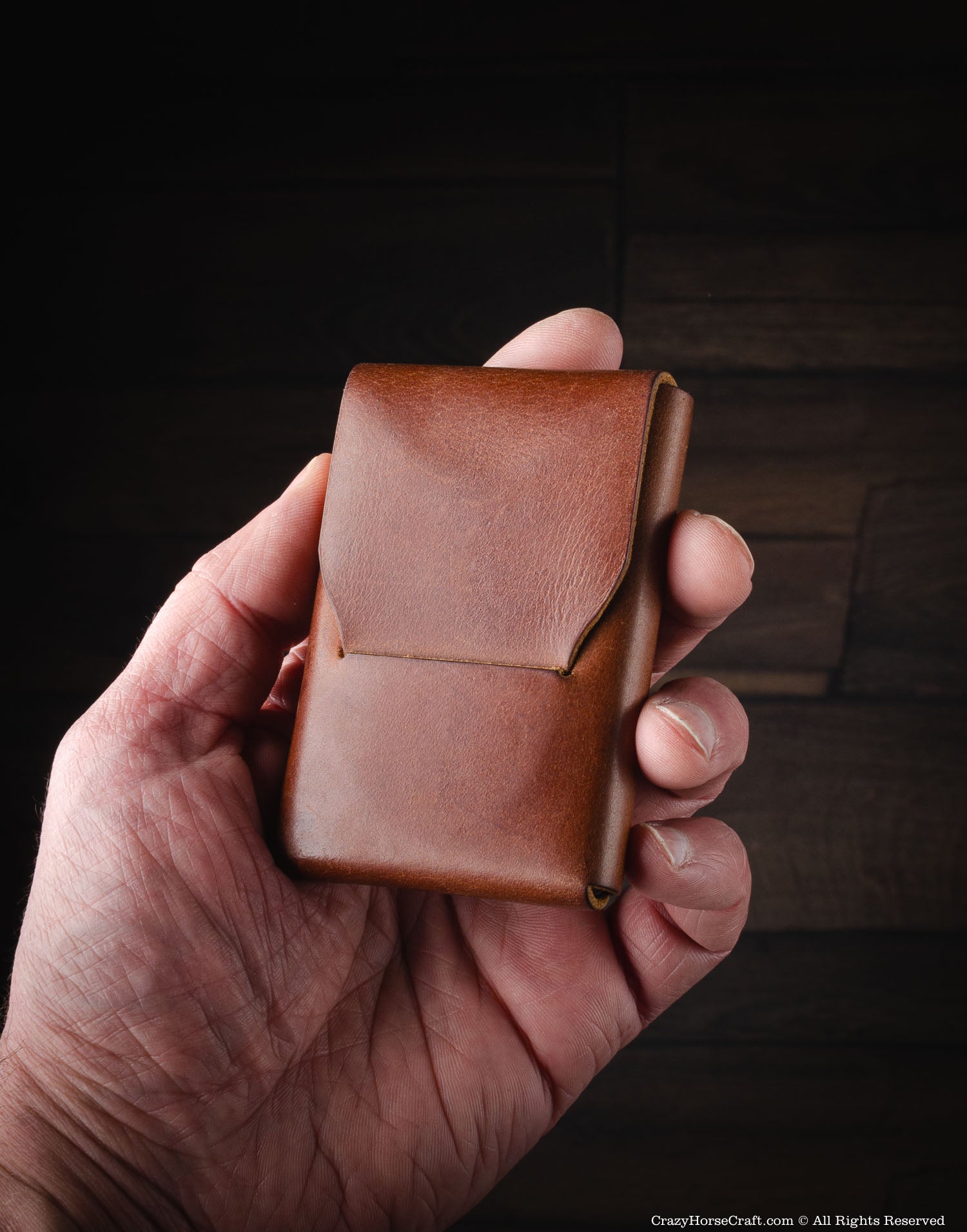 Crazy Horse Craft Wallets & Card Holders Slim Card Holder portacarte marrone classico