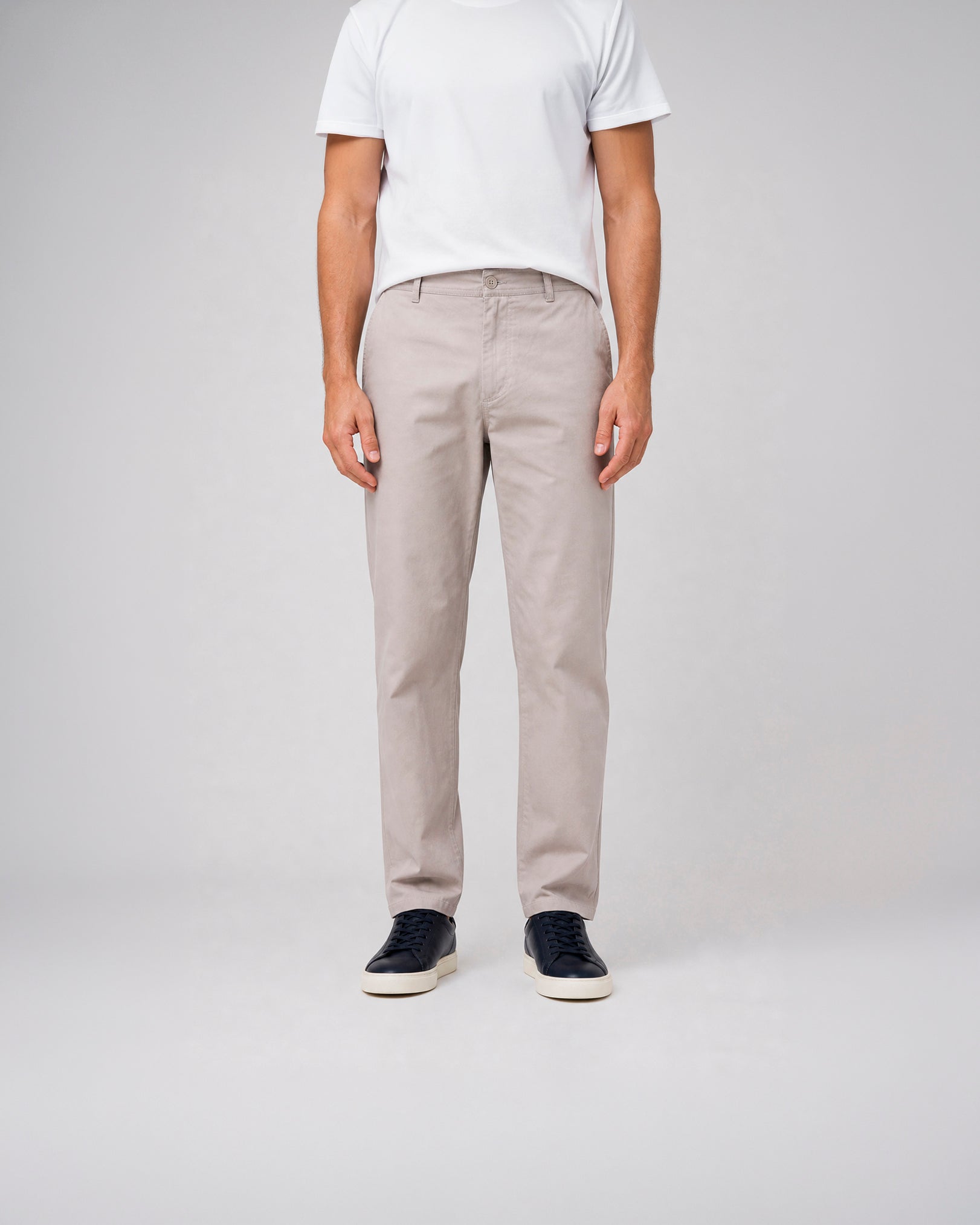 Miguel Bellido Pantalones Pantalón chino pantaloni in cotone elasticizzato grigio pietra