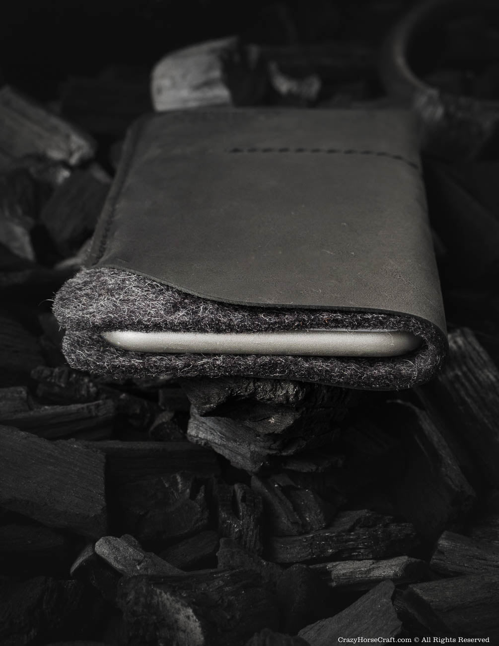 Crazy Horse Craft Phone Cases custodia portafoglio iPhone 15 Carbon Black
