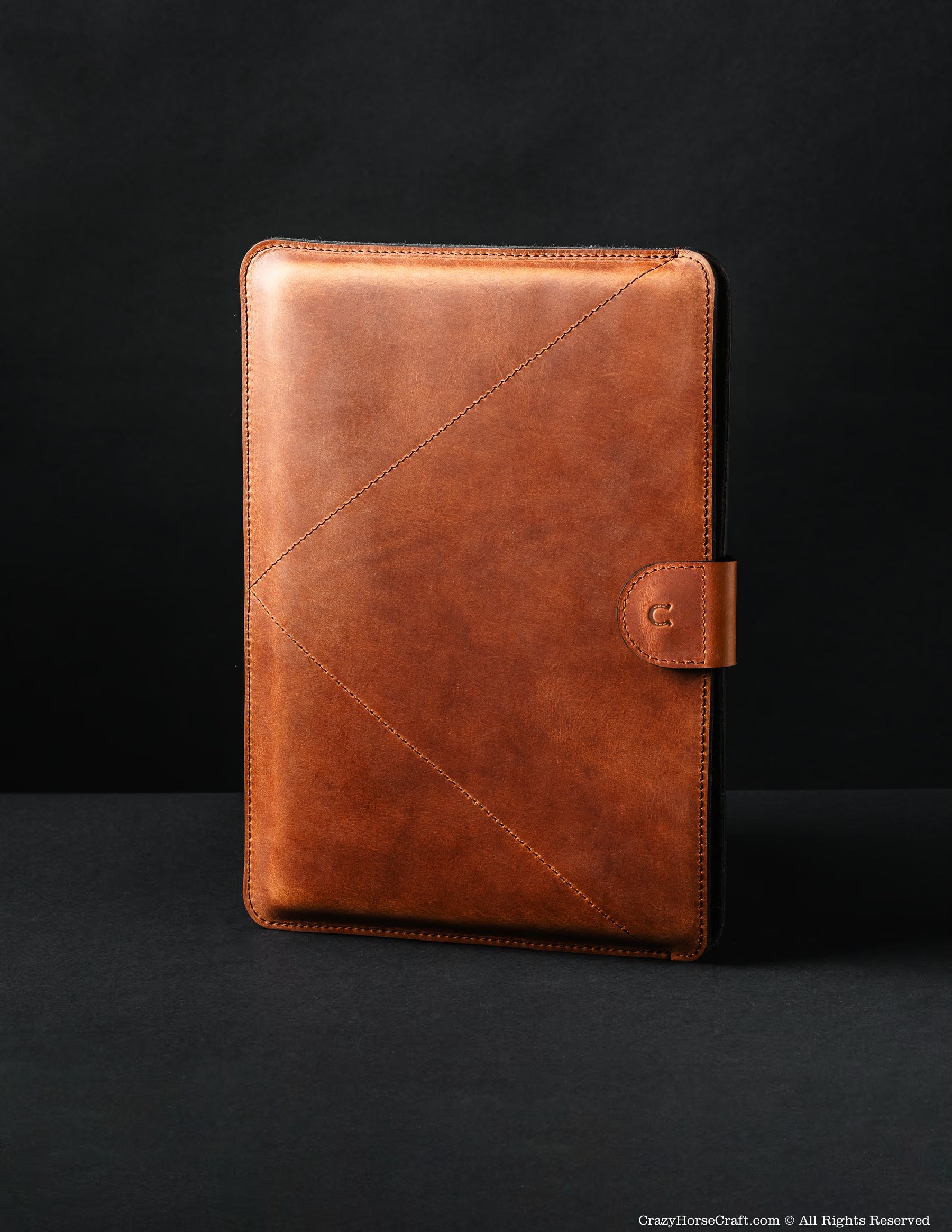 Crazy Horse Craft MacBook Cases custodia MacBook Neo Classic Brown in pelle
