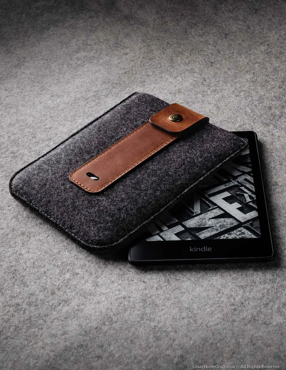 Crazy Horse Craft iPad and Kindle Cases custodia Kindle in feltro e pelle