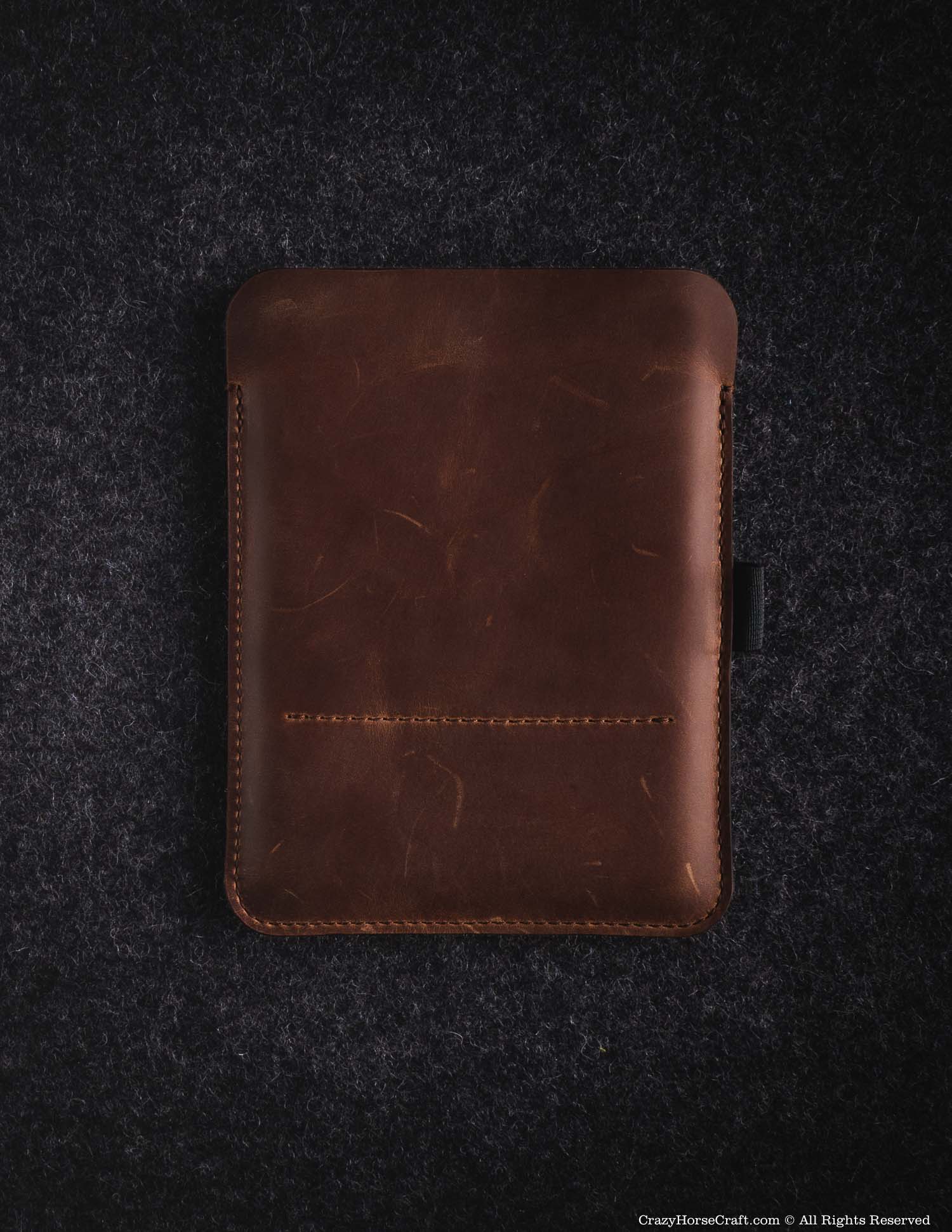 Crazy Horse Craft iPad and Kindle Cases Classic Leather & Felt Kindle Case / Sleeve custodia Kindle marrone classico in pelle vegetale