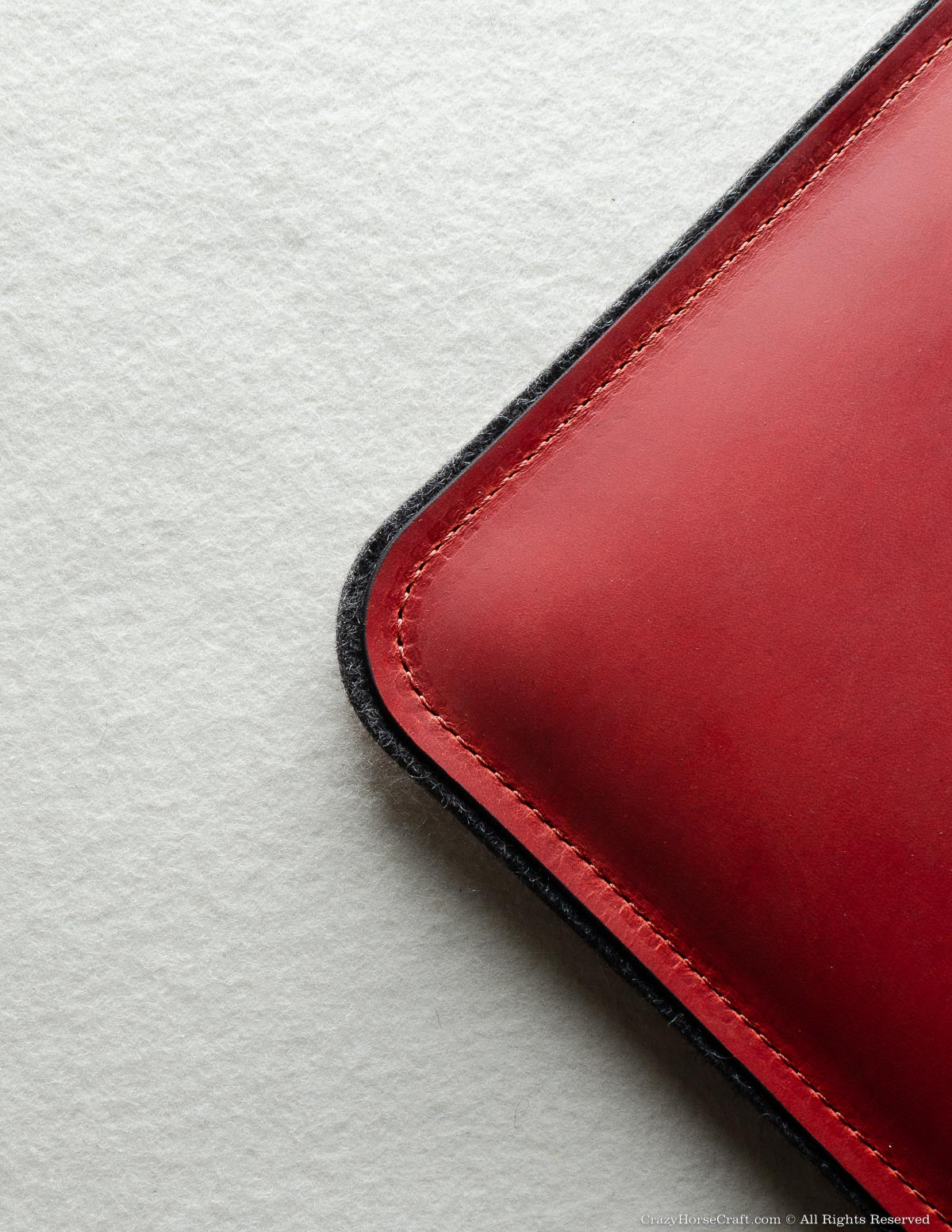 Crazy Horse Craft MacBook Cases custodia MacBook Fragola Red in pelle