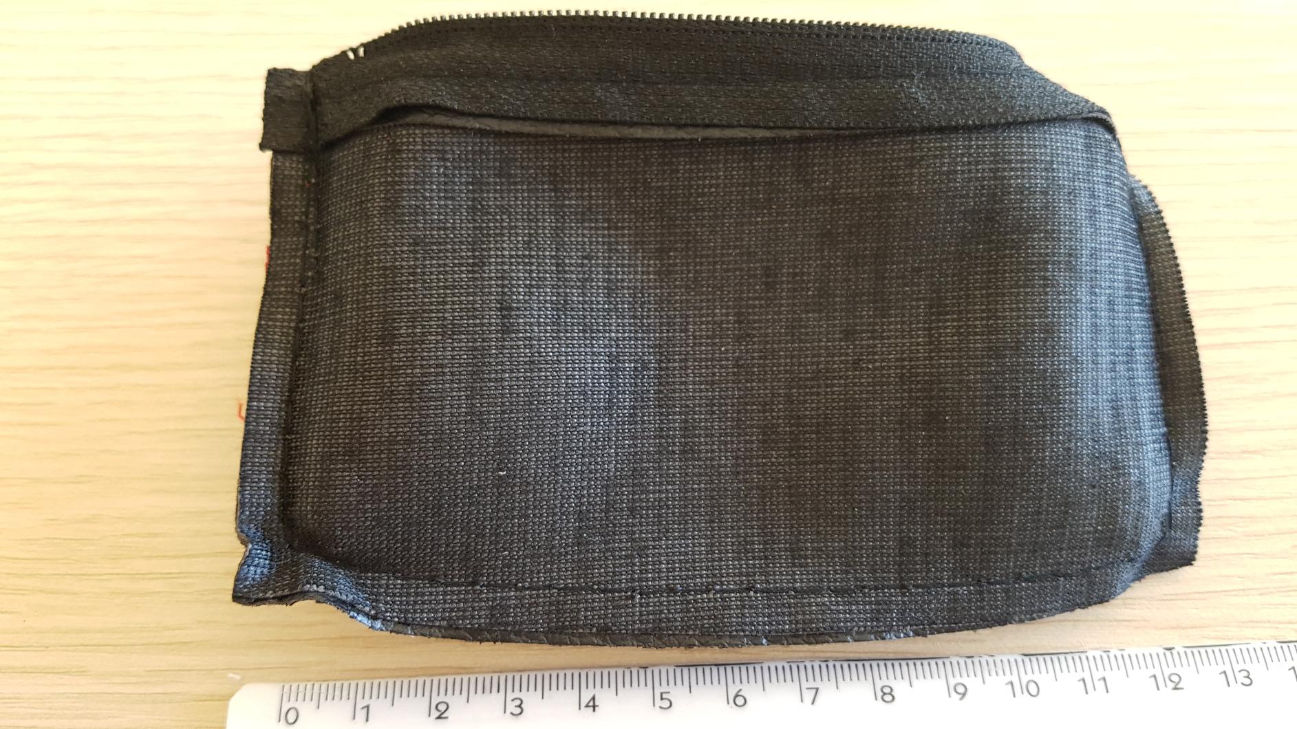 myledershop Schlüsseltaschen portachiavi con cerniera nero rosso