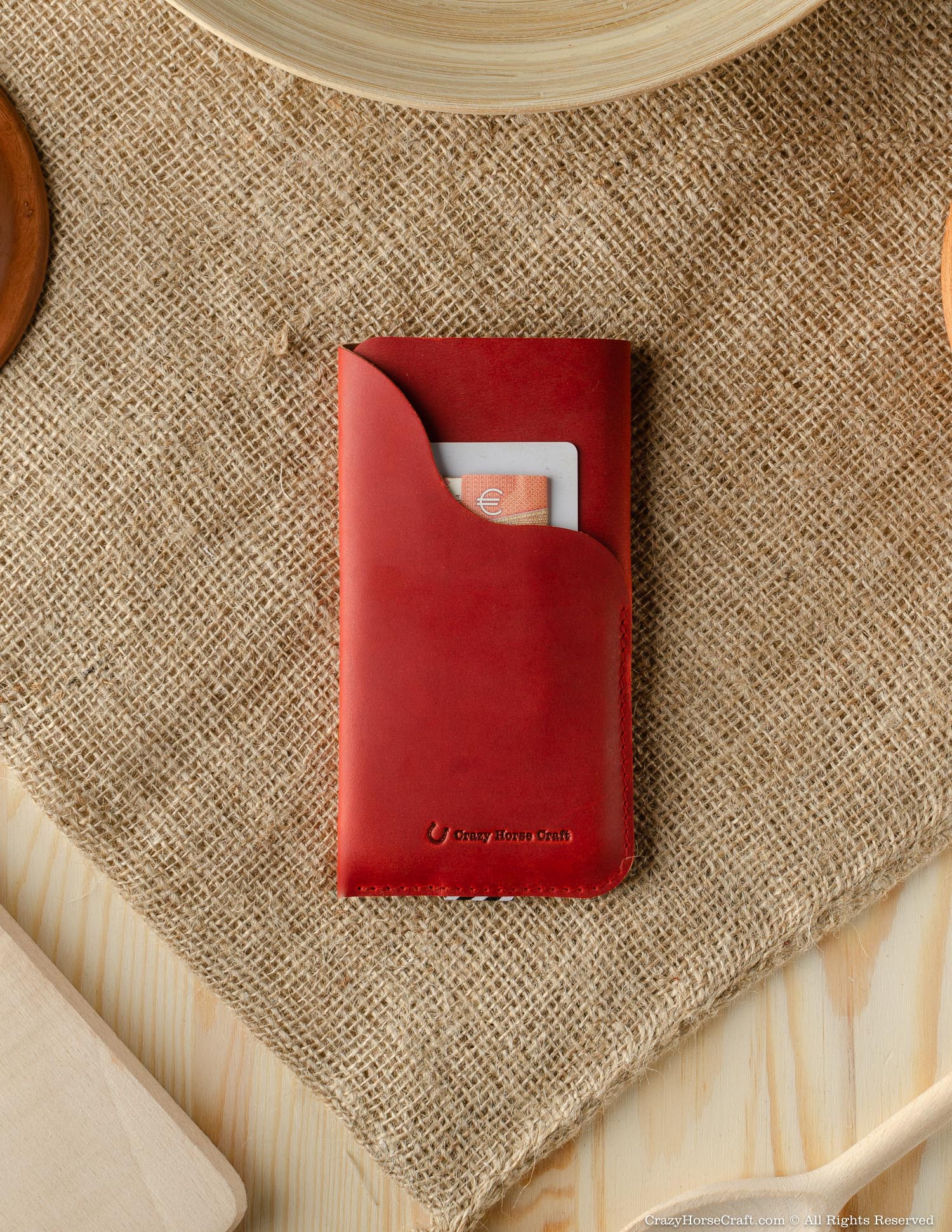 Crazy Horse Craft Phone Cases custodia portafoglio iPhone 15 Fragola Red pelle