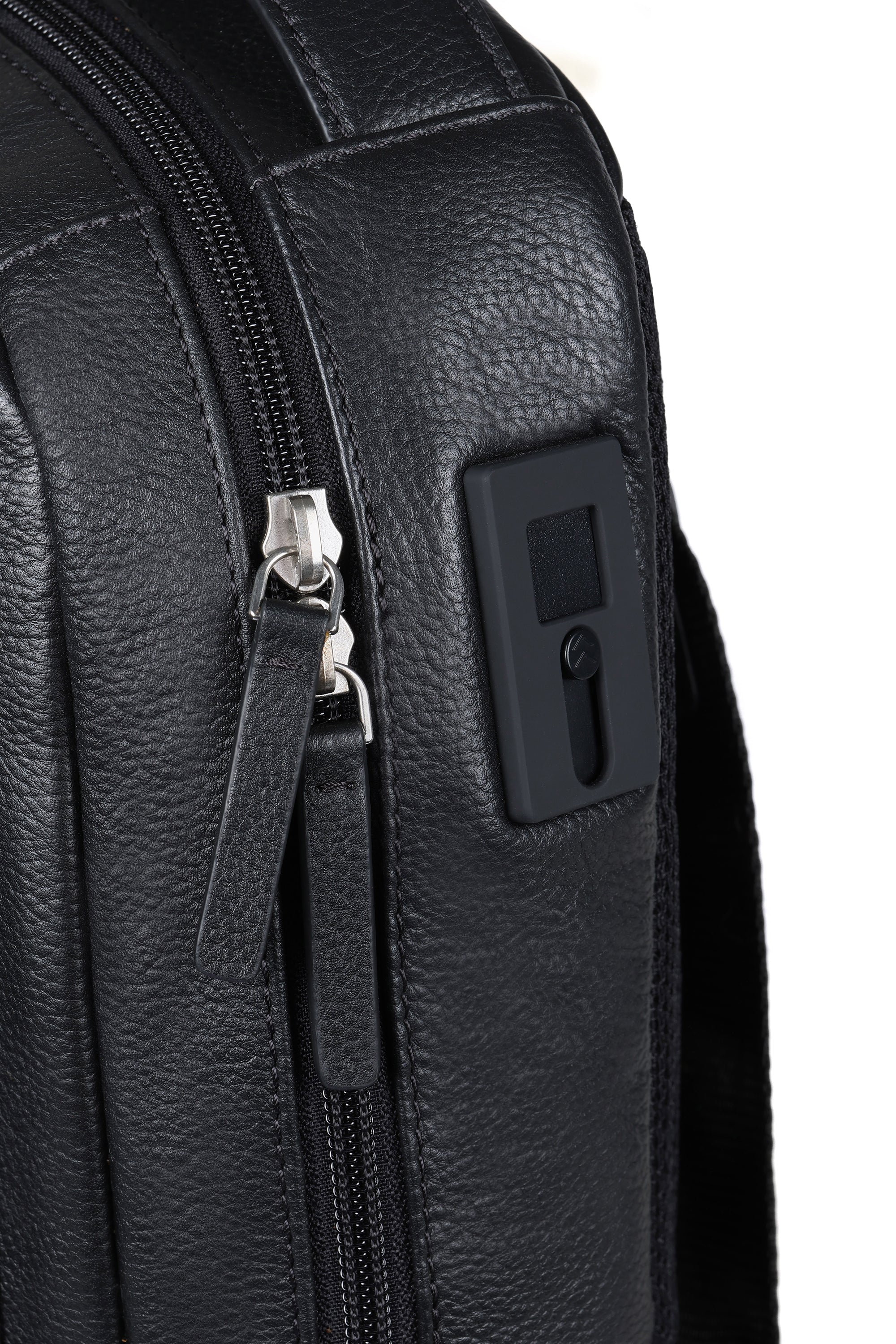 Miguel Bellido Mochilas para hombre Munich zaino nero pelle USB 13 pollici