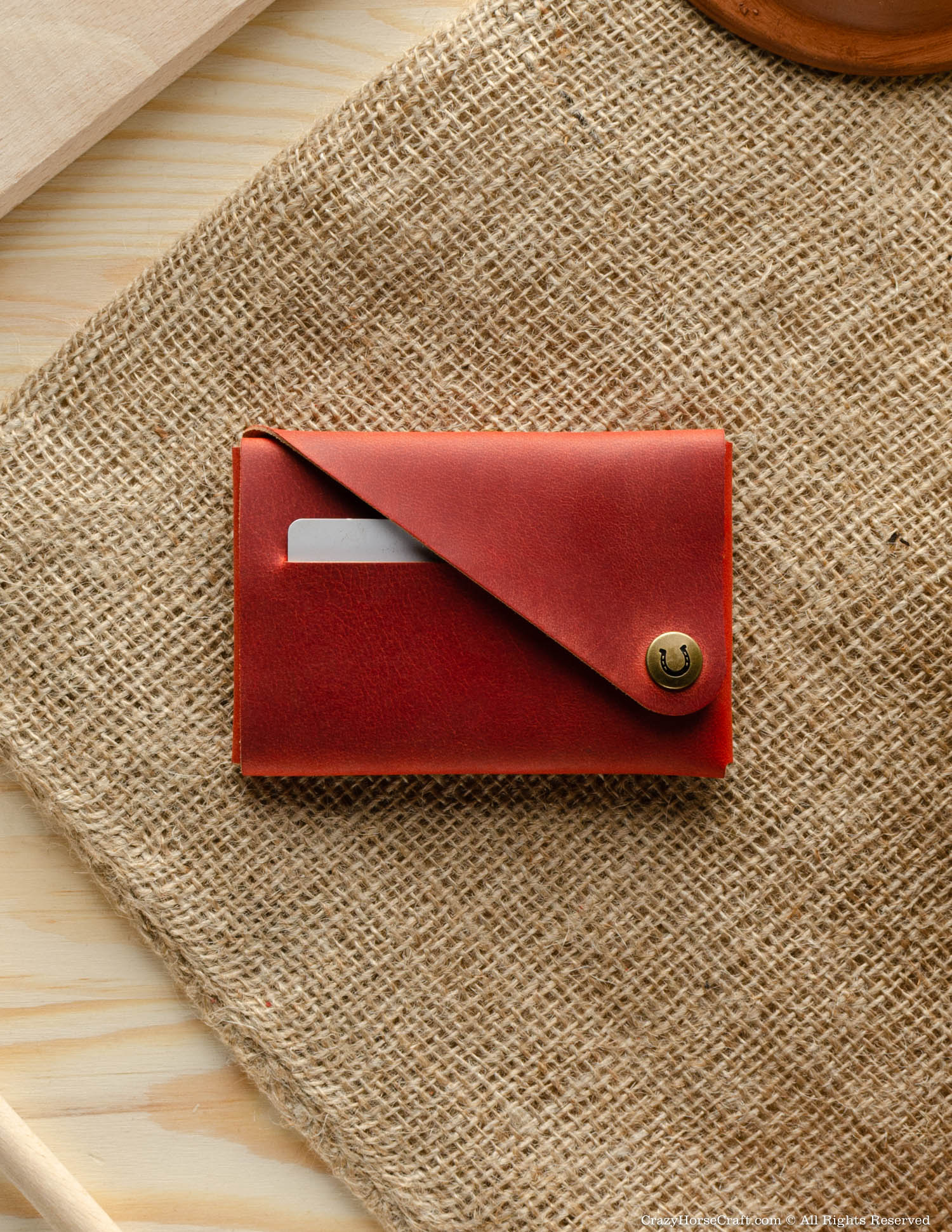 Crazy Horse Craft Minimalist Series portafoglio pelle Fragola Red