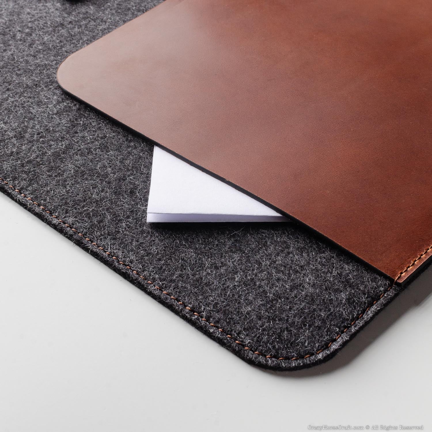 Crazy Horse Craft Desk Accessories Desk Mat sottomano in feltro e pelle Classic Brown