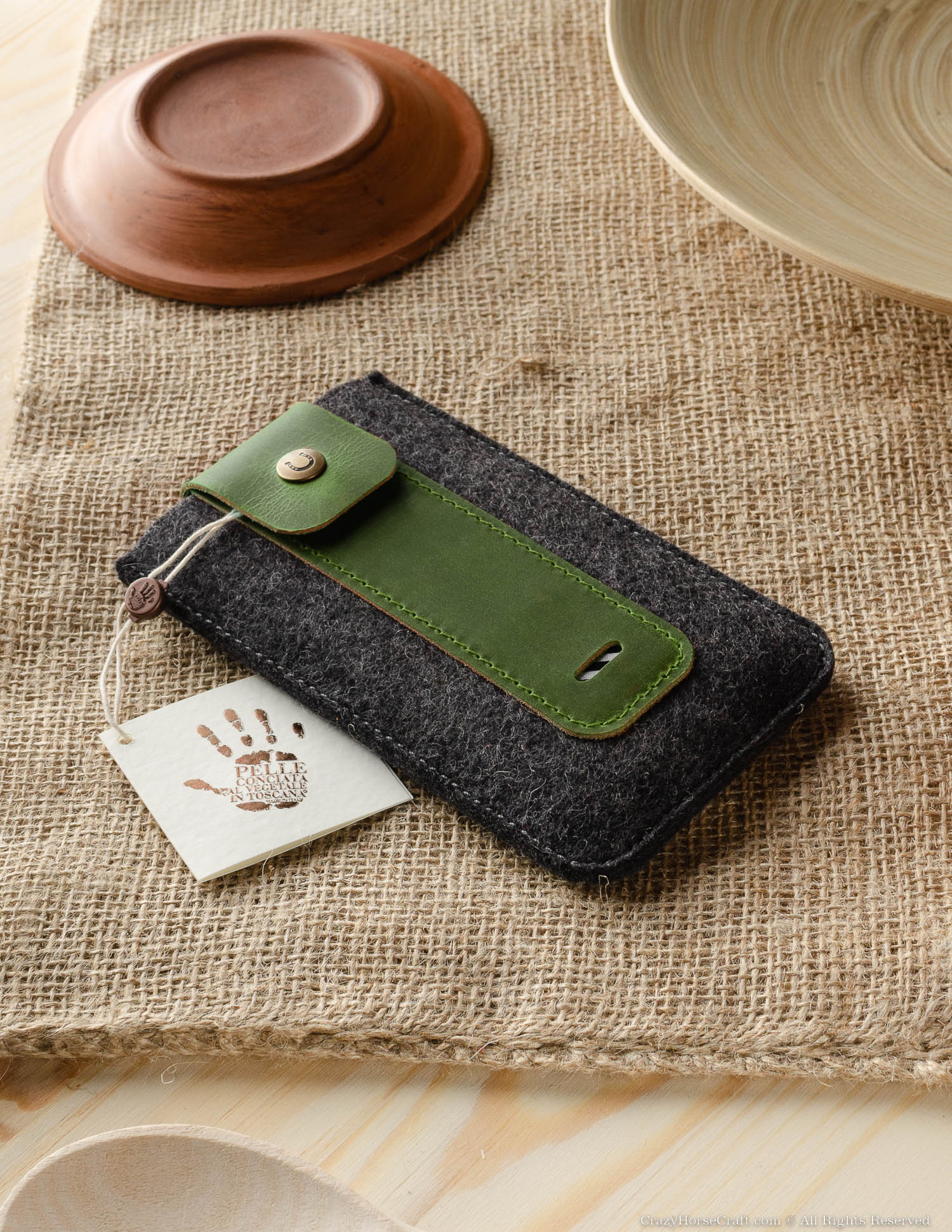Crazy Horse Craft Phone Cases Wool Felt Phone Sleeve custodia iPhone verde alpino