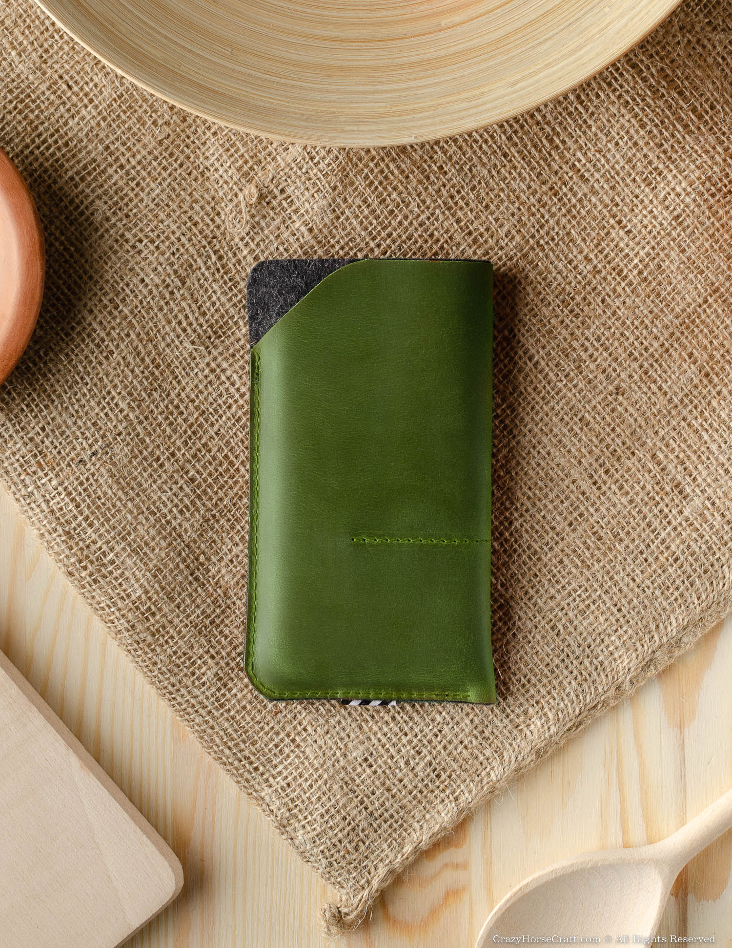 Crazy Horse Craft Phone Cases Leather Phone Case / Wallet with Card Pockets custodia iPhone Alpine Green