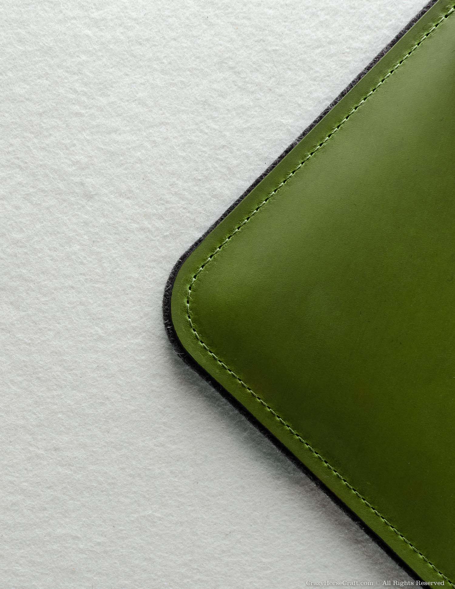 Crazy Horse Craft iPad and Kindle Cases custodia iPad Alpine Green in pelle