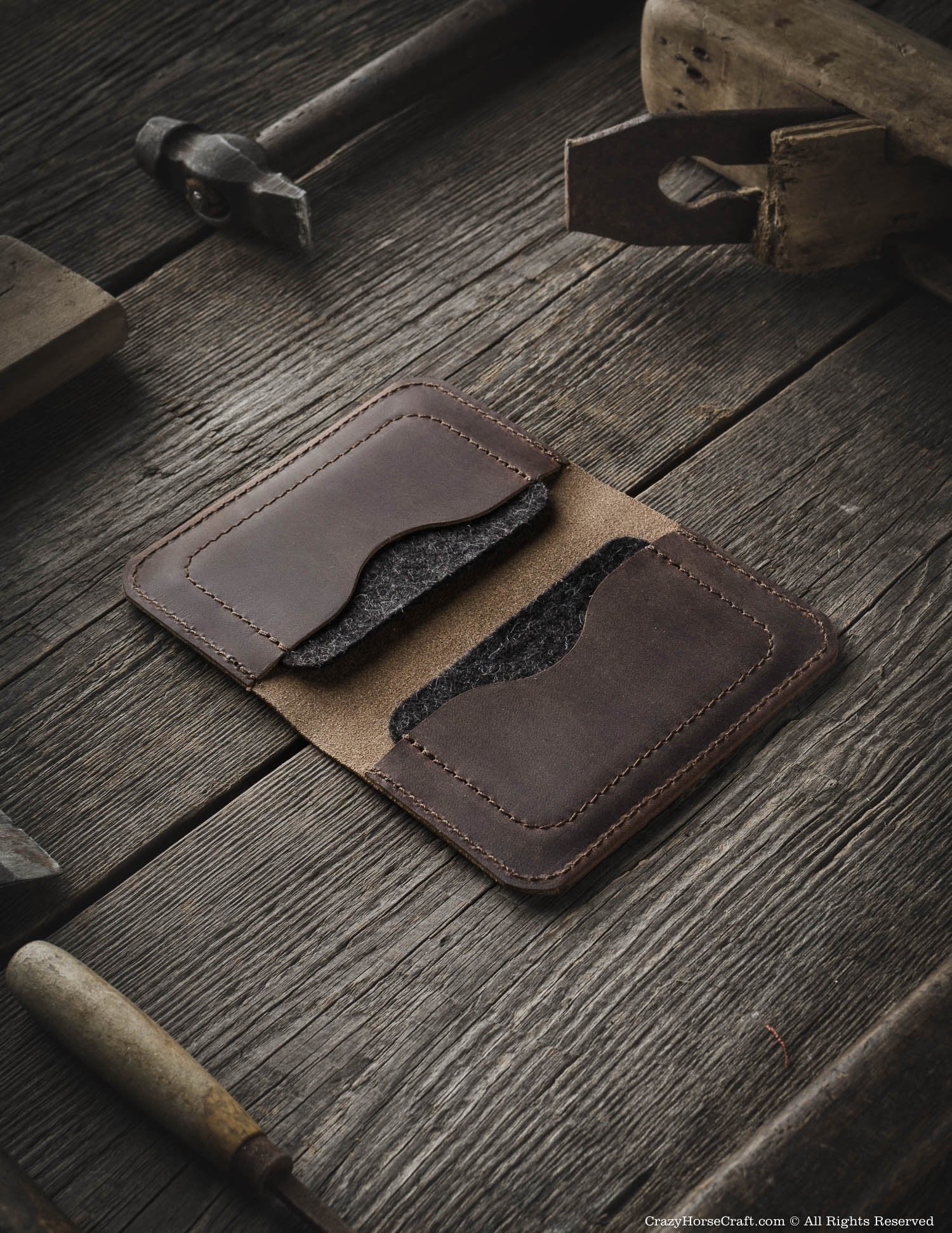 Crazy Horse Craft Wallets & Card Holders portafoglio Wood Brown pelle