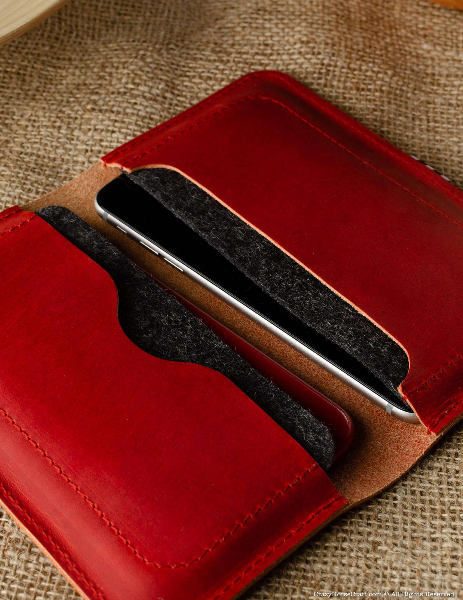 Crazy Horse Craft Phone Cases Leather wallet / case for two phones portafoglio Fragola Red