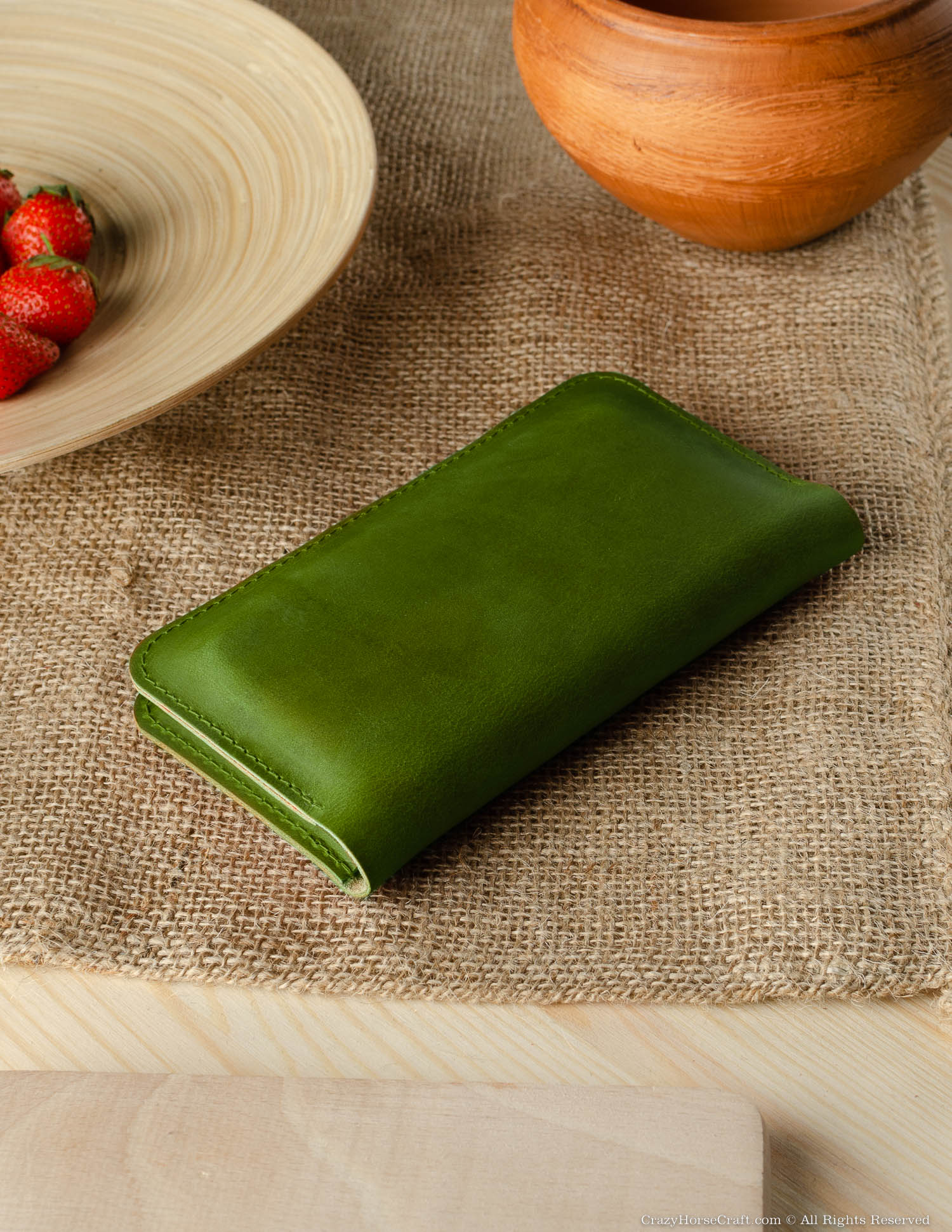 Crazy Horse Craft Phone Cases Leather wallet case for two phones custodia Alpine Green