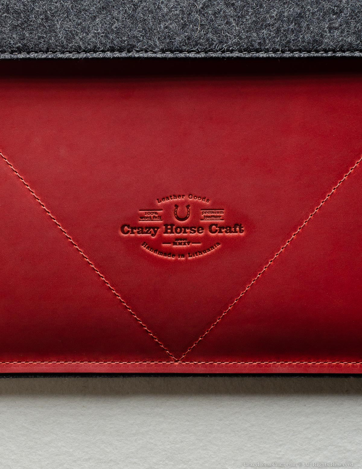 Crazy Horse Craft MacBook Cases custodia MacBook Fragola Red in pelle