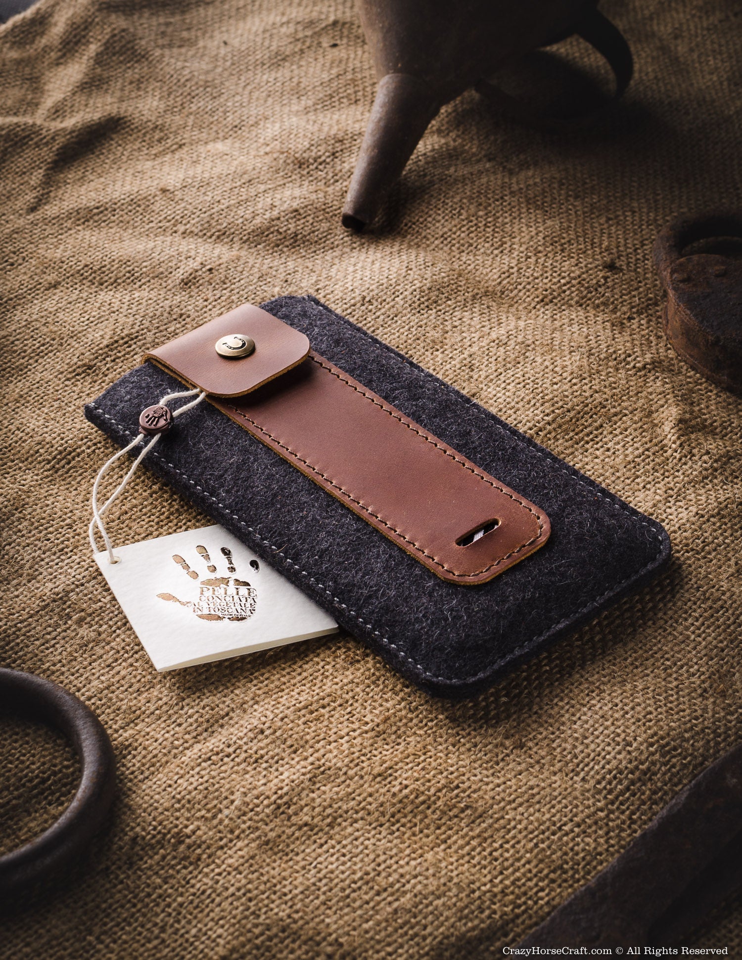 Crazy Horse Craft Phone Cases Wool Felt Phone Sleeve custodia iPhone Classic Brown
