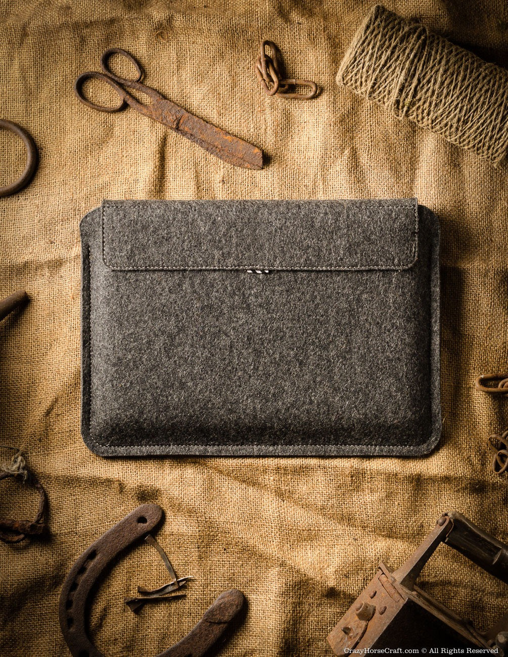 Crazy Horse Craft iPad and Kindle Cases custodia iPad in pelle marrone con supporto