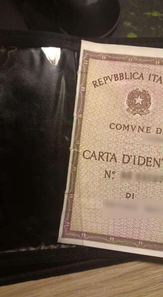 myledershop Karten- und Ausweisetuis porta carte d'identità e credito nero